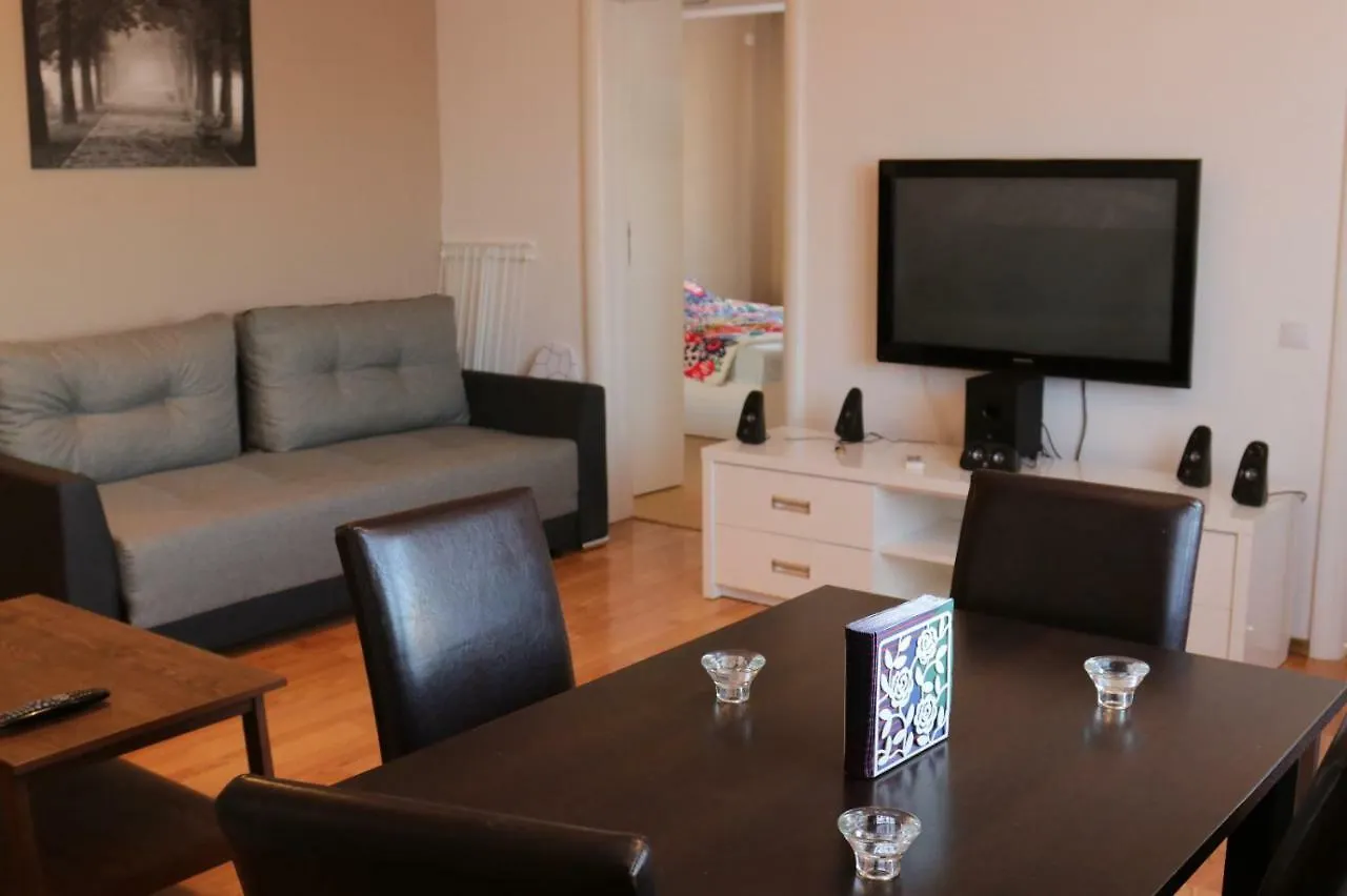בוקרשט New City Residence 0*,  רומניה